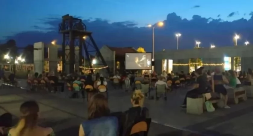 Letnie Kino Plenerowe w Jaworznie. Komedia romantyczna w reżyserii Jean Pierre Ameris