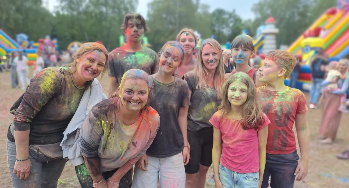 Holi Święto Kolorów Jaworzno 2024, czyli fajna frajda