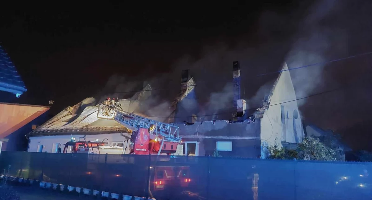 Pożar przy ul. Wyspiańskiego. Dwie osoby nie żyją