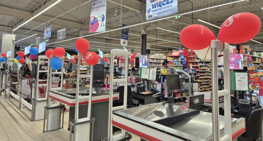 Carrefour na Osiedlu Stałym w nowej odsłonie - dziś promocje i atrakcje 
