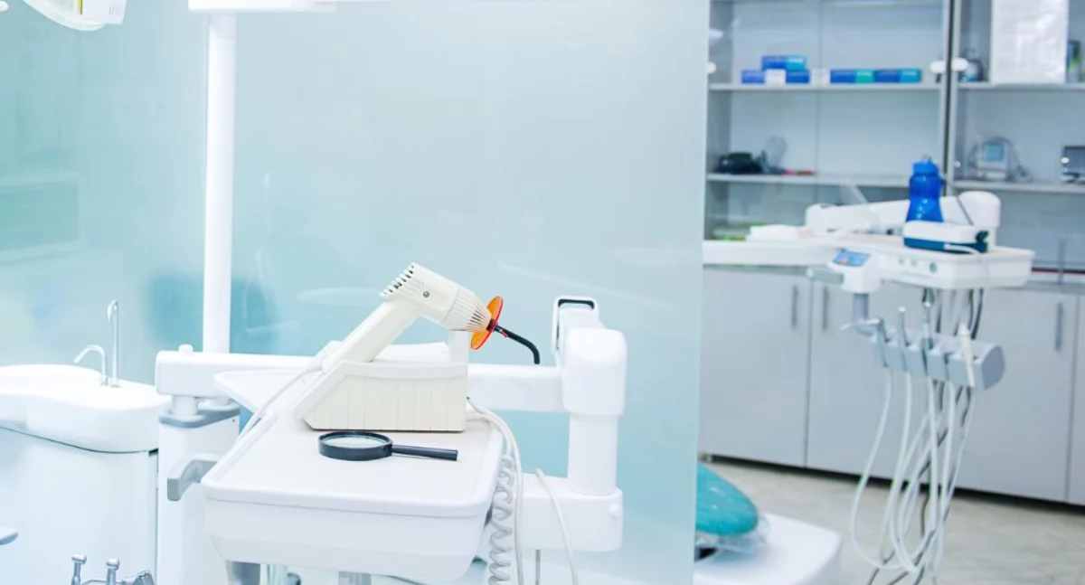 Nowoczesne wiertła stomatologiczne: Od diamentowych po karbidowe