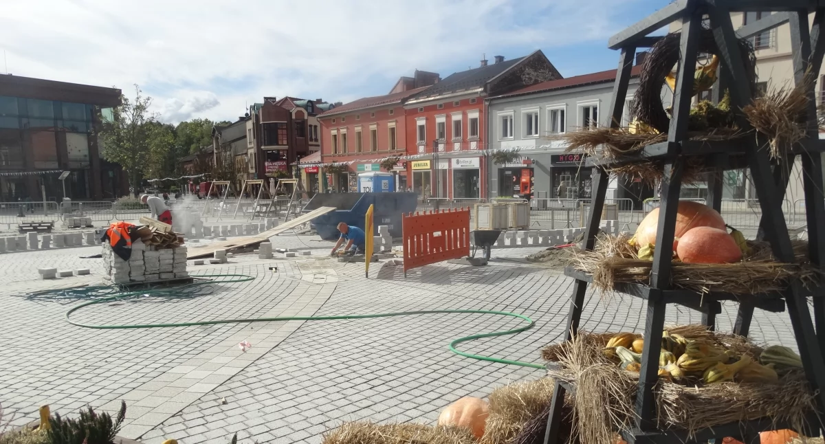 Rynek od.Nowa! Rynek w Jaworznie zaczyna lepiej wyglądać
