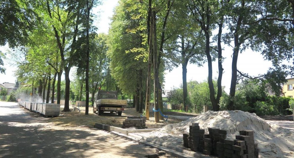 Spotkanie informacyjne ws. planowania przestrzennego obszaru Dąbrowy Narodowej i okolic
