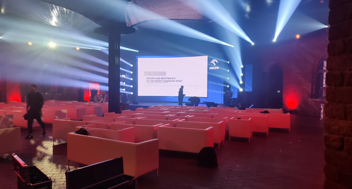 Trendy w branży wyjazdów firmowych i team Building na 2025