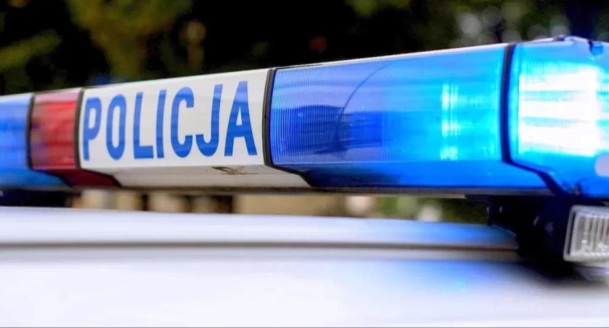 Kradł alkohol i zaatakował ochronę, a pod opieką miał 6-letnią córkę