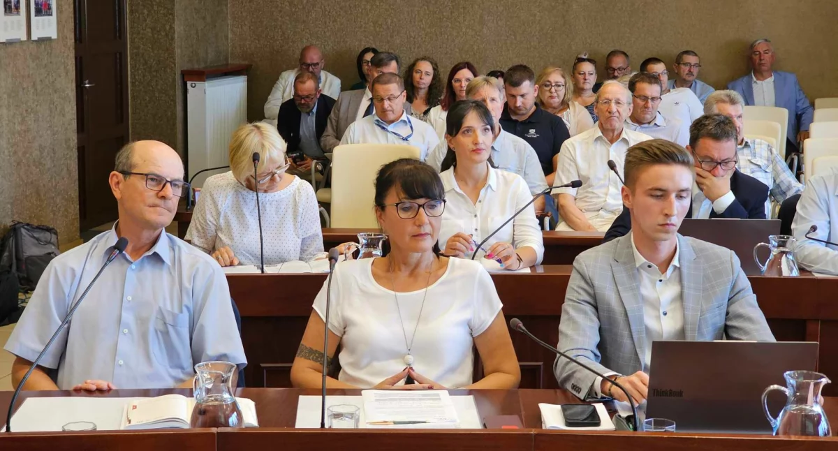 VI Sesja Rady Miejskiej w Jaworznie - transmisja na żywo