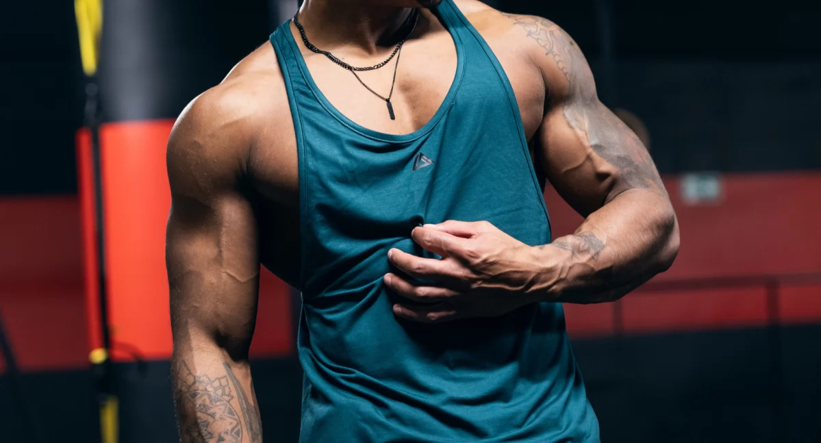 Czy tank top sprawdzi się w zimowej garderobie sportowej?