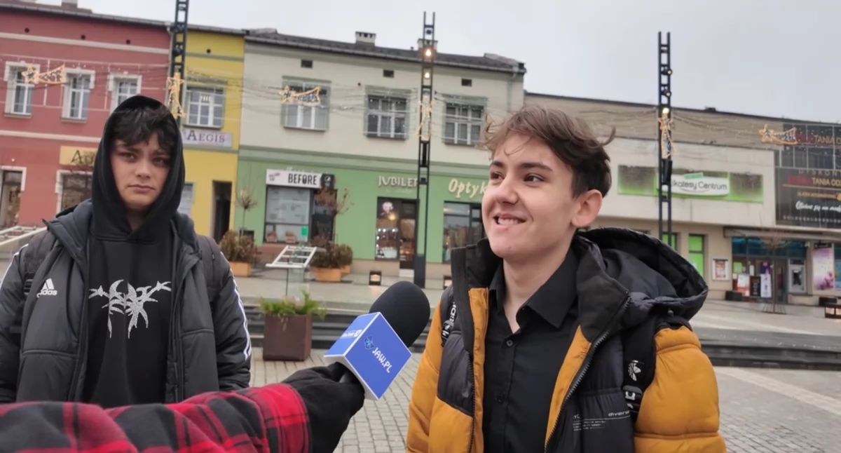 Choinka żywa czy sztuczna? Jaworznianie odpowiadają