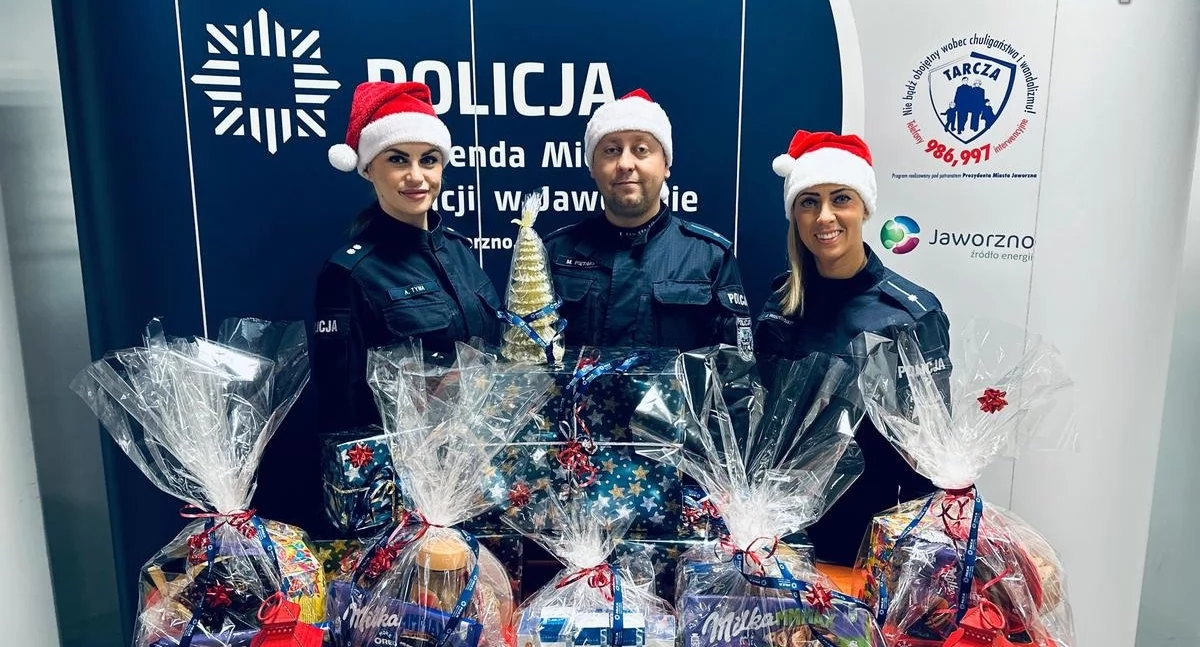 Świąteczna zbiórka policjantów na rzecz jaworznickiego hospicjum