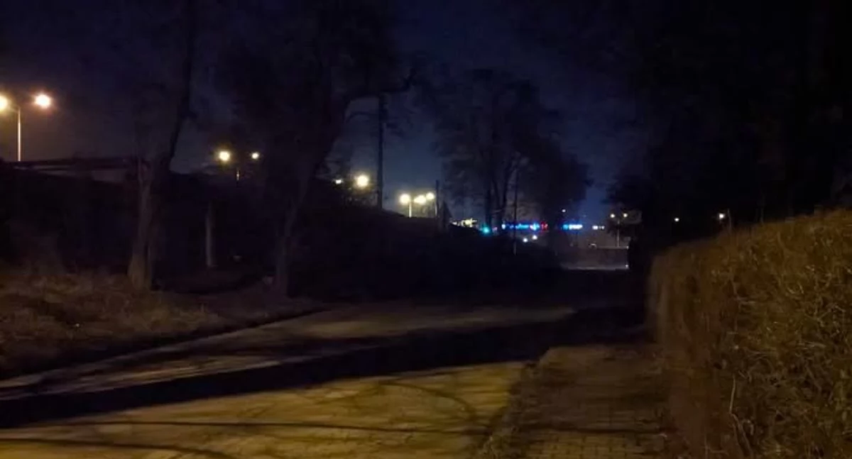 Niedziałające latarnie na ulicy Kolejowej
