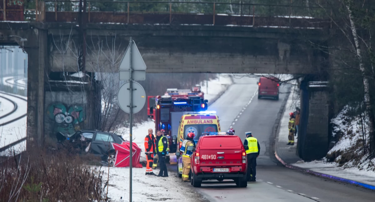 Tragiczny wypadek na ul. Bukowskiej: kierowca zginął na miejscu