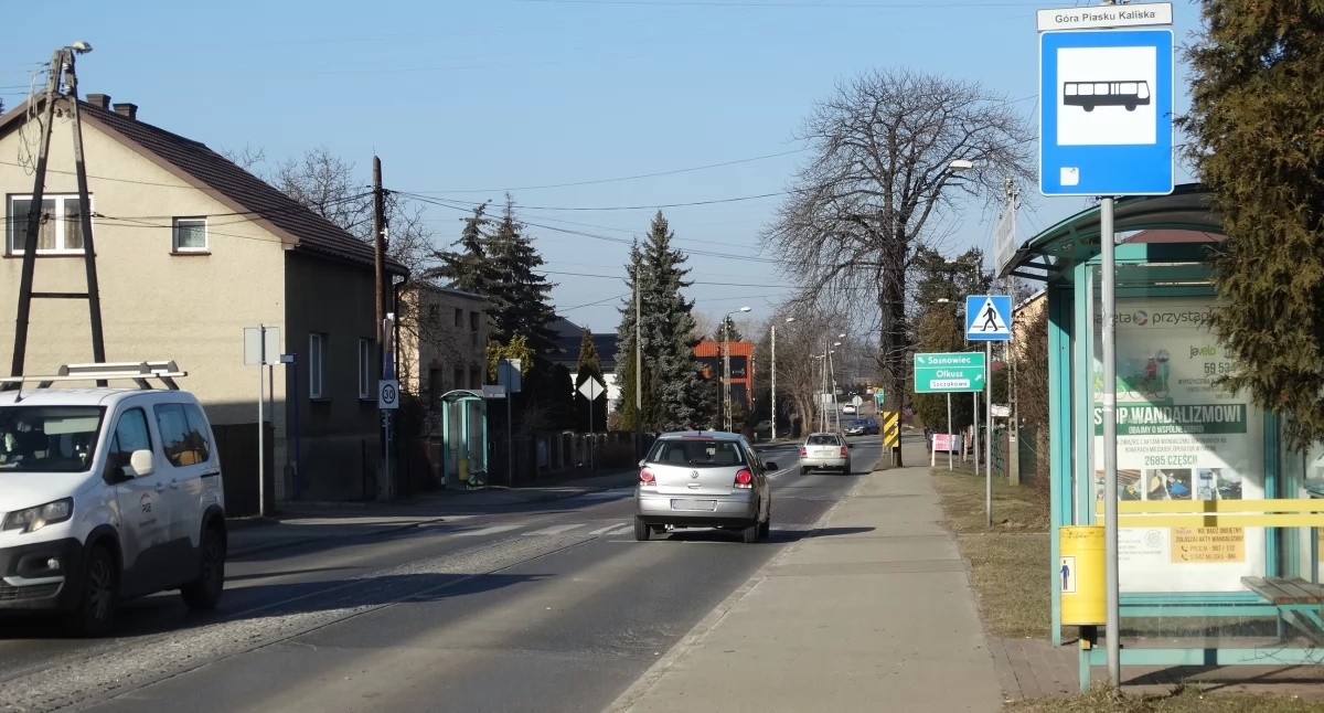 Kłopotliwa kostka na ul. Jaworznickiej 