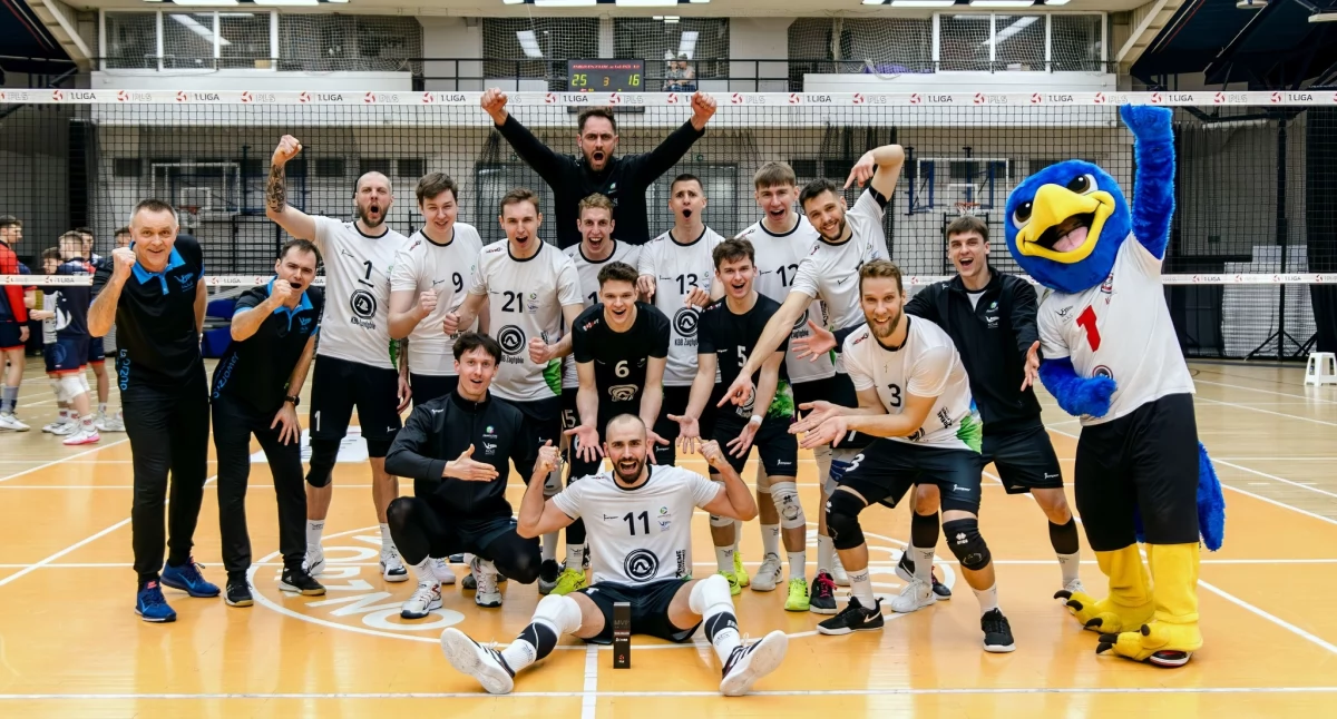 Zwycięstwo i awans jaworznickich siatkarzy