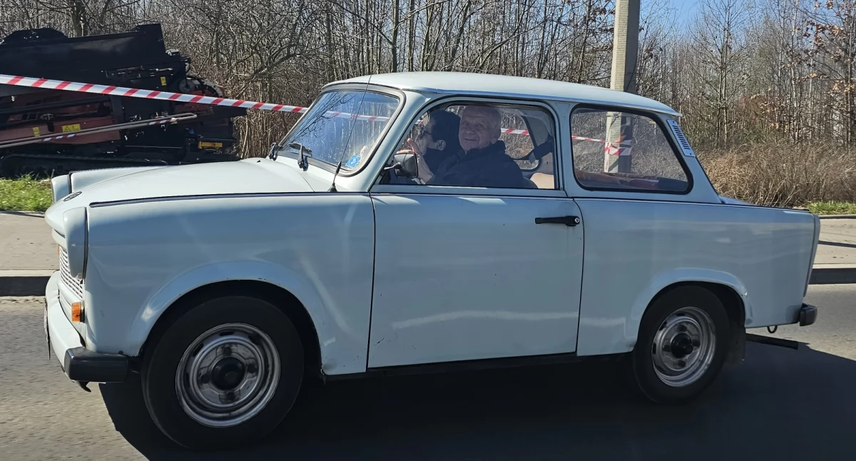 Trabant pana Stanisława ma 36 lat. Idealny samochód na miasto