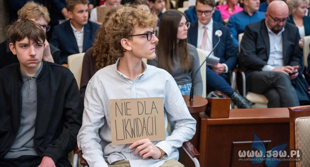 Liceum w Jaworznie prosi Minister Edukacji o własną likwidację. Jakie ma powody?
