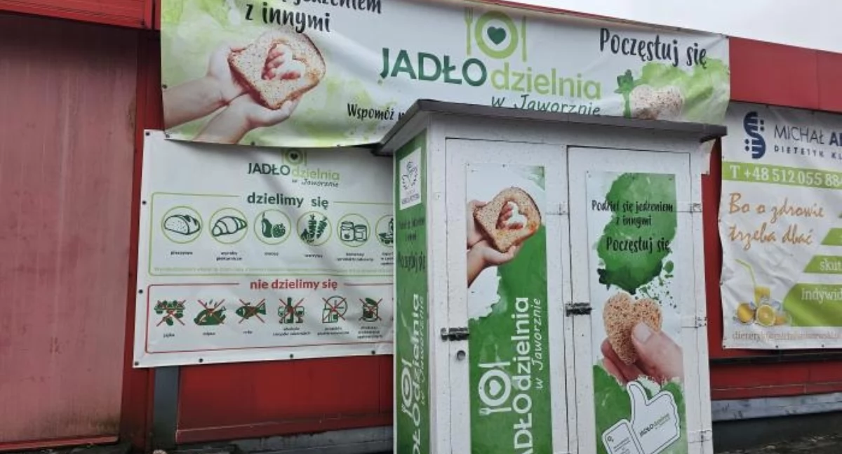 Jadłodzielnia rozda świąteczne potrawy potrzebującym