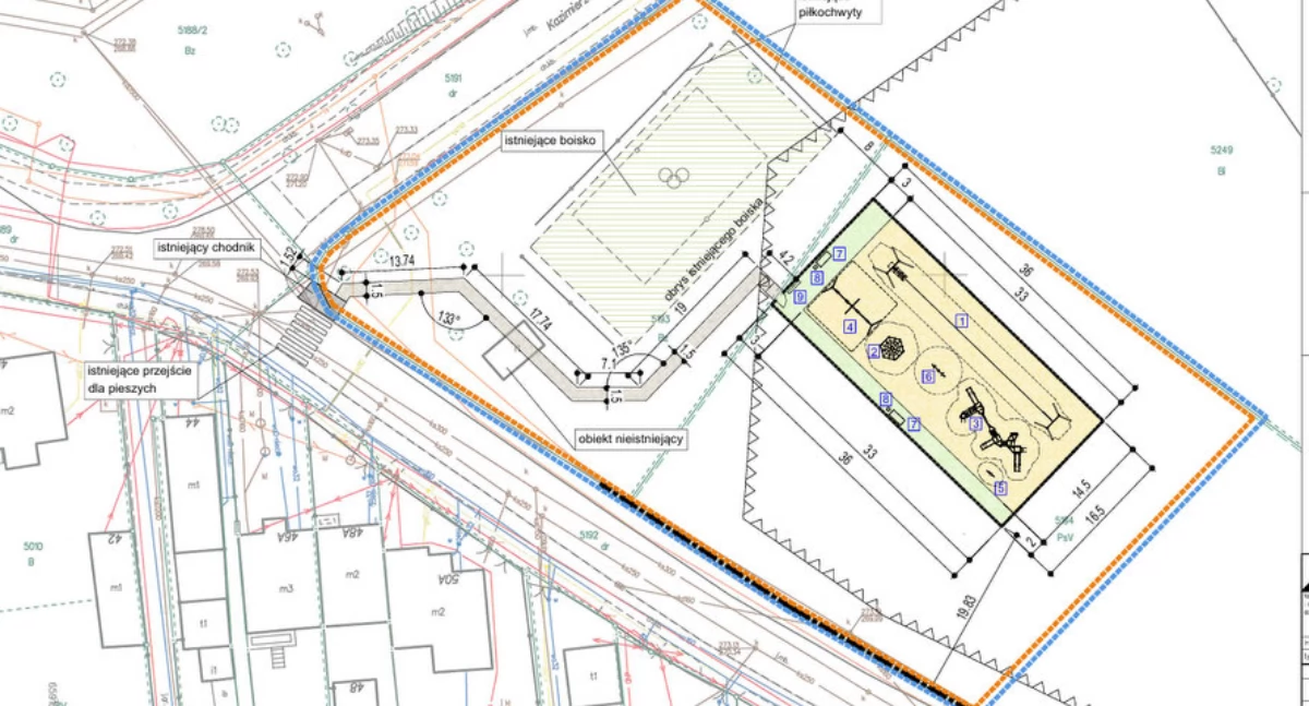 Nowy plac zabaw i rozbudowana strefa sportowa przy ulicy Tetmajera
