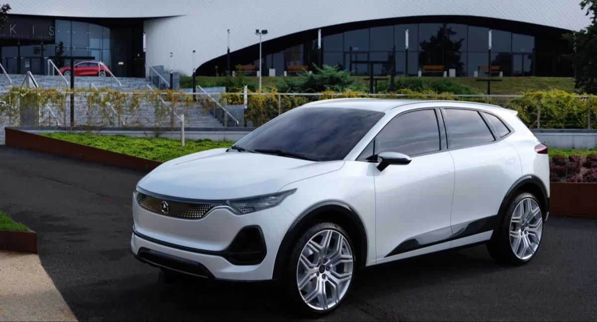 Geely wkracza ze swoimi samochodami do Polski, ale nie we współpracy z ElectroMobility Poland. Polska spółka wydała oświadczenie