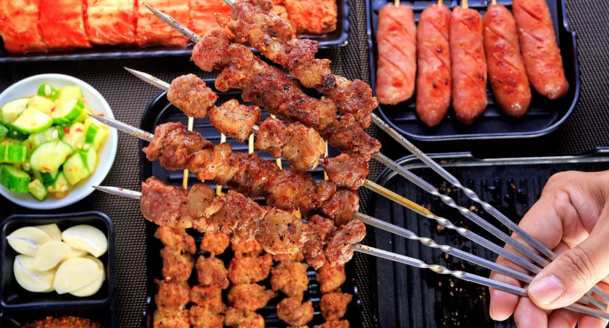 Jak wybrać najlepszą podpałkę do grilla w żelu? Kluczowe cechy dobrego produktu
