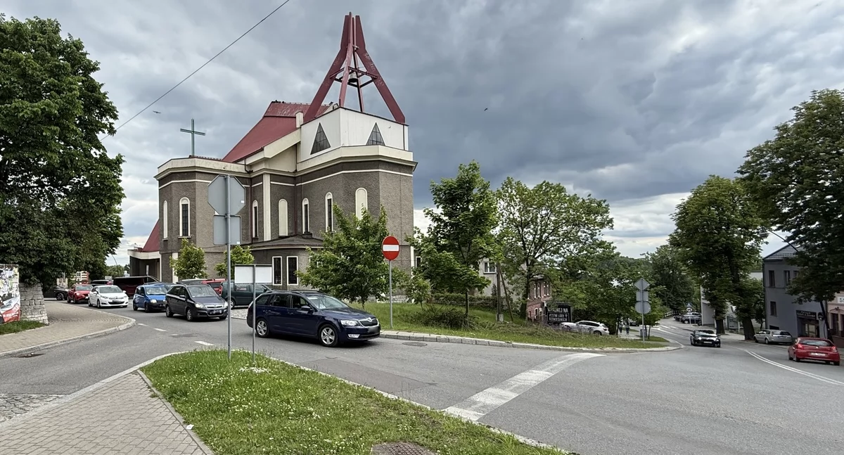 Zimbabwejczyk wjechał pod prąd w ulice i zablokował centrum miasta