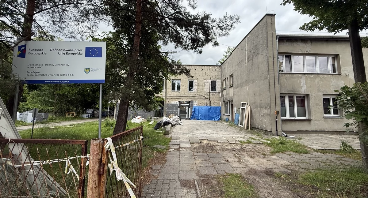 Dom pomocy dla seniora powstaje w budynku ZLO w Jeleniu