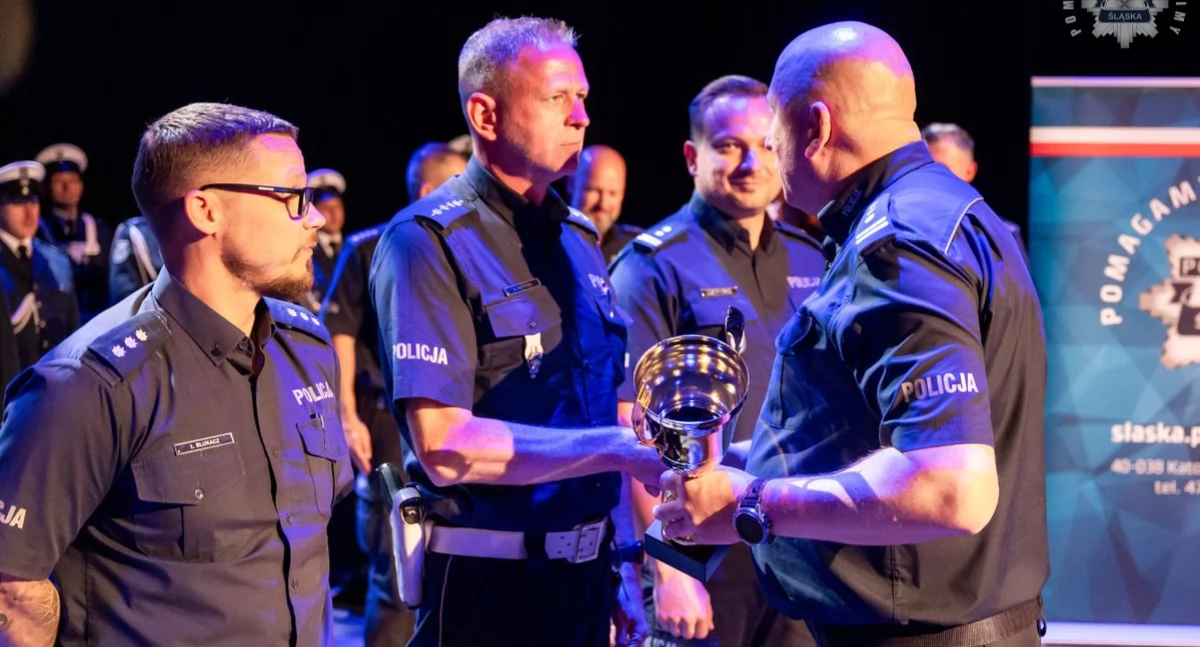Policjant z Jaworzna w czołówce wojewódzkiego konkursu „Policjant Roku Ruchu Drogowego 2025”