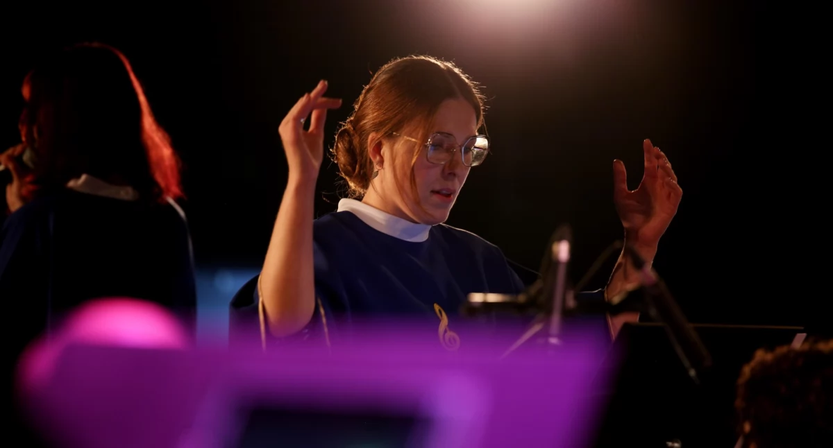 Koncert Zadyrygowanych w ATElier Kultury - magia dźwięków i filmowych emocji