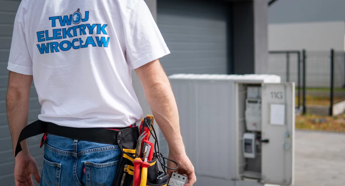 Jak dbać o instalację elektryczną? Poradnik dla właścicieli domów i mieszkań