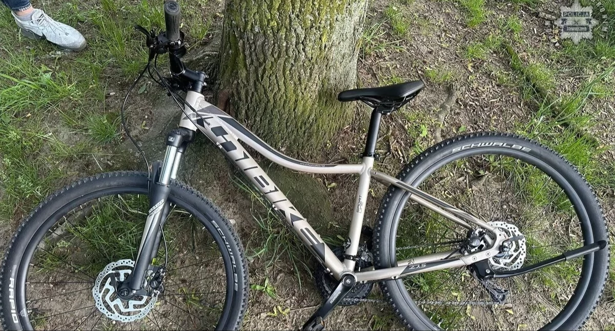 Zadbaj o bezpieczeństwo swojego roweru – proste zasady mogą znacząco utrudnić pracę złodziejowi