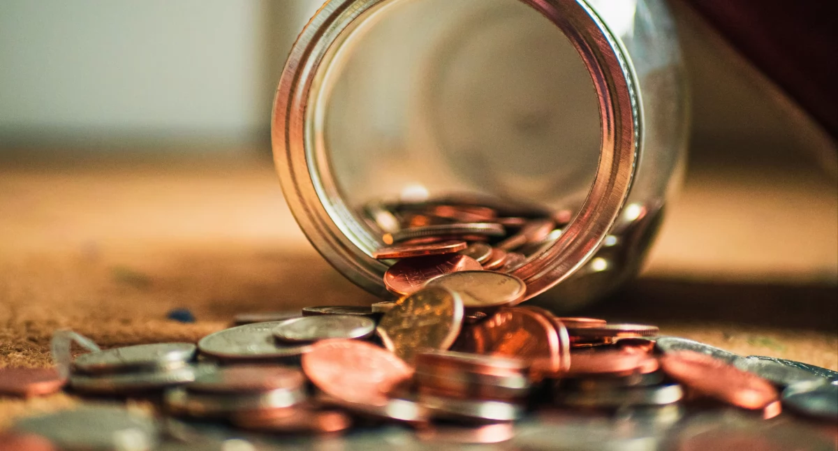 Jak zaplanować swoją drogę do wcześniejszej emerytury – od pierwszej wypłaty do finansowej wolności