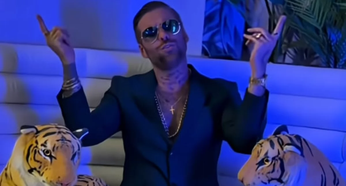 Łukasz Bajorek wypuszcza nowy singiel