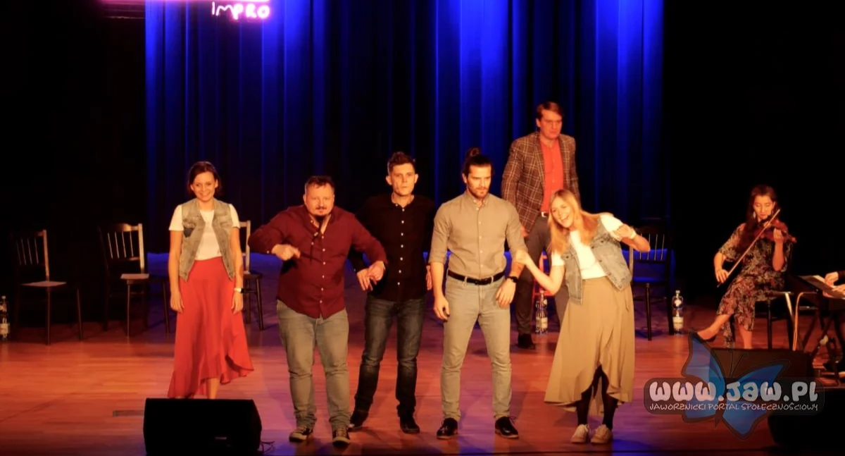 Spektakl charytatywny dla Hospicjum Homo-Homini zagra Bez Puenty Impro