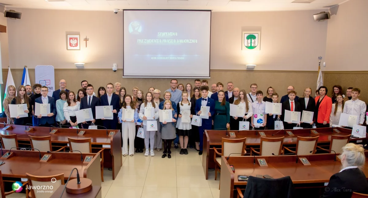 Stypendia prezydenta miasta wręczone najzdolniejszym uczniom
