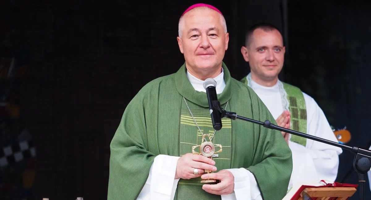 Biskup Artur Ważny: Przepraszam za każdą chwilę, gdy jako wspólnota byliśmy ślepi i głusi na Wasz ból
