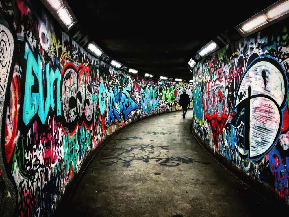 Antygraffiti - jak zapobiegać aktom wandalizmu?