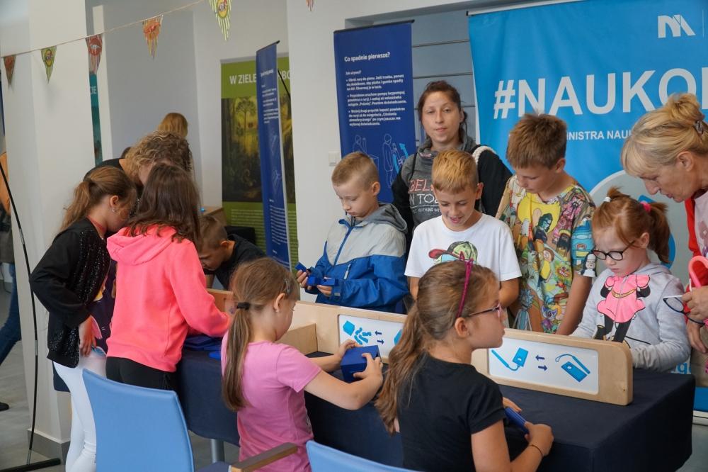 Naukobus Centrum Nauki Kopernik w GEOsferze