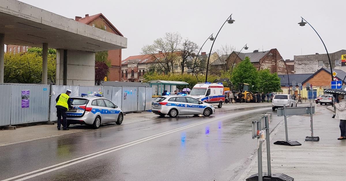 Zamieszanie i radiowozy w centrum. Przyczyną... upadek