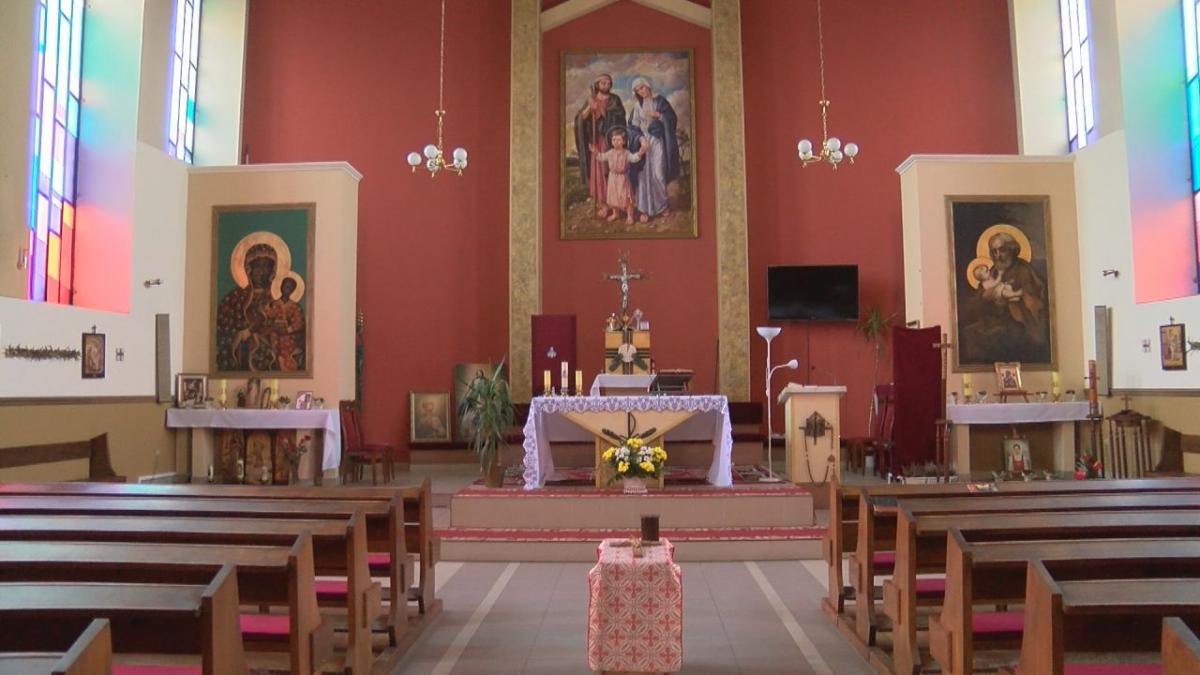 Parafia w Jeziorkach świętuje 25-lecie
