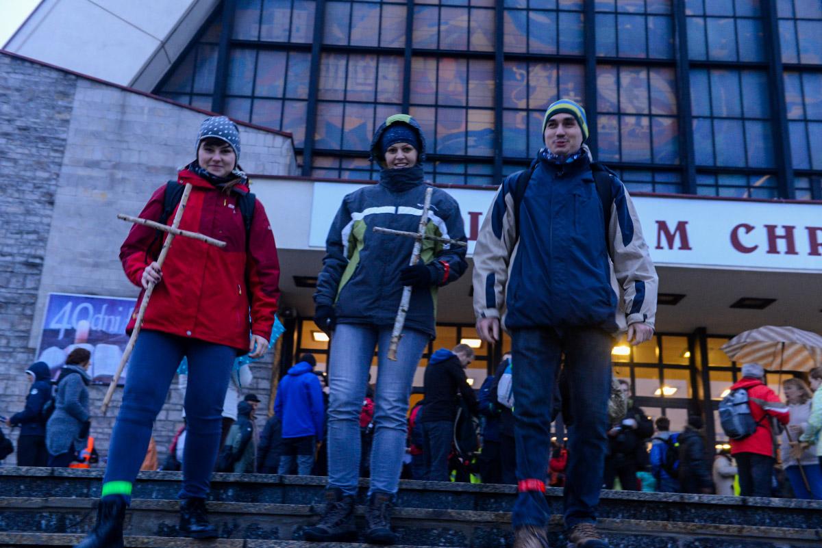 Pójdą z krzyżem przez miasto