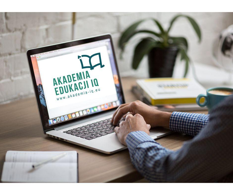 Nauka języków przez Internet w Akademii Edukacji IQ
