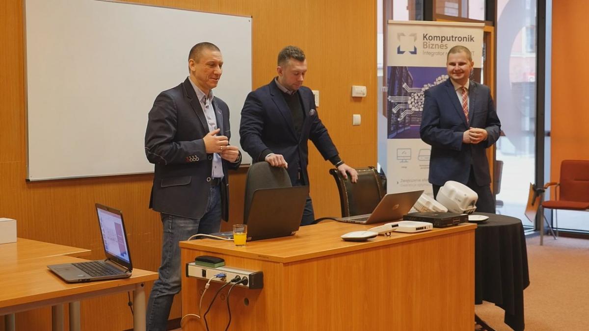 Cyberbezpieczeństwo na Śniadaniu Technologicznym