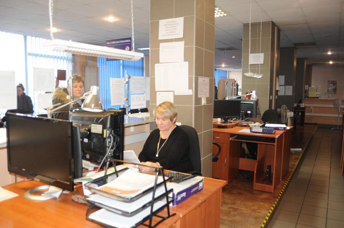 Fałszywe maile ze skarbówki