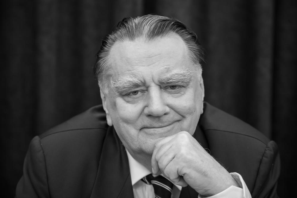 Żałoba narodowa po śmierci Jana Olszewskiego