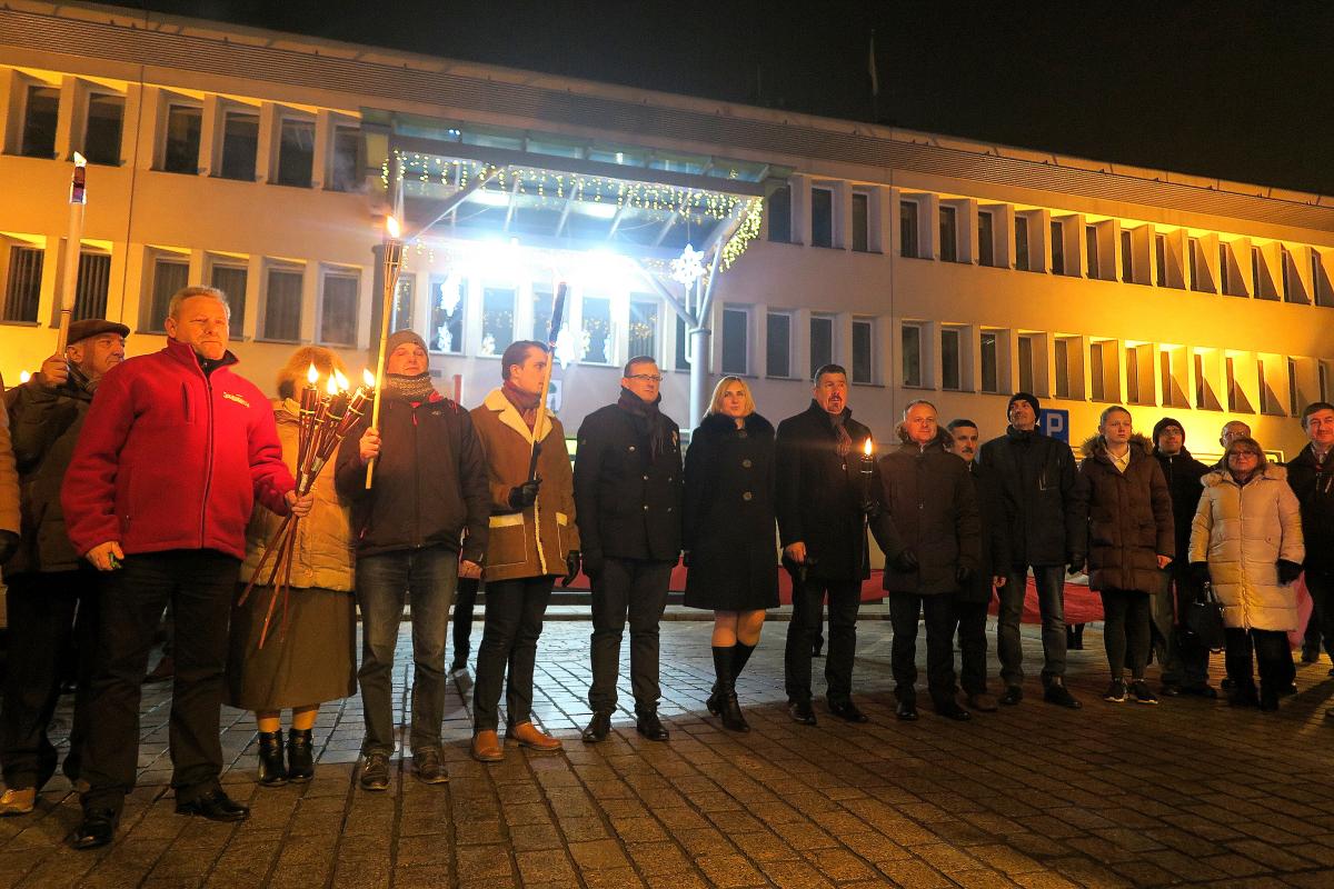 Jaworznickie obchody 37. rocznicy wprowadzenia stanu wojennego