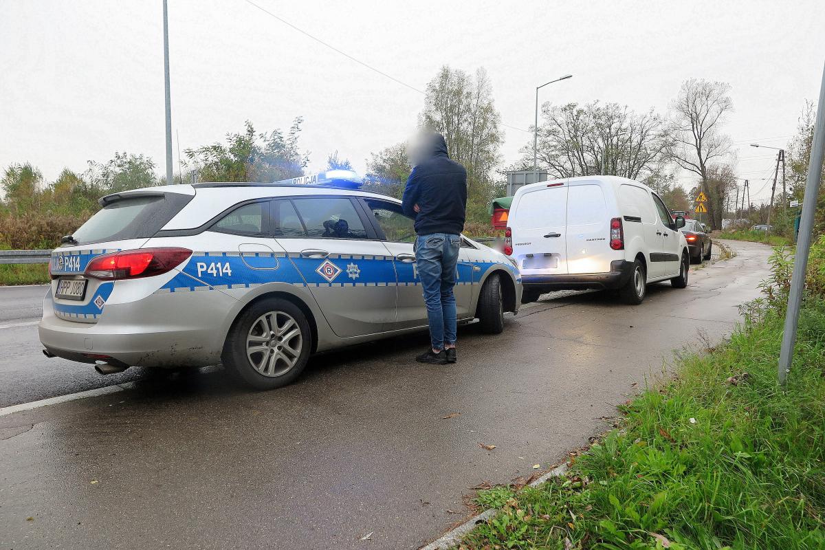 Kolizja na skrzyżowaniu ul. Karwety i Wiosny Ludów
