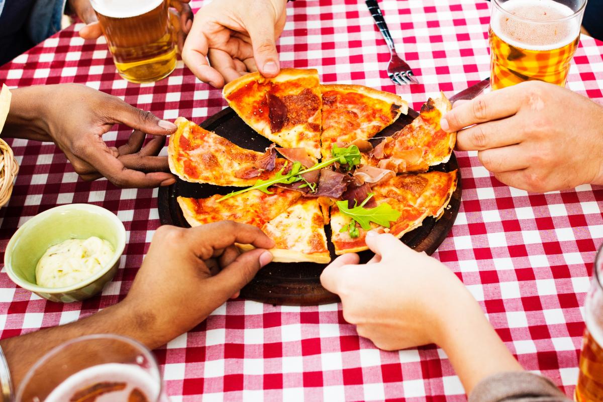 Stromboli i Calzone – pyszne kuzynki tradycyjnej pizzy