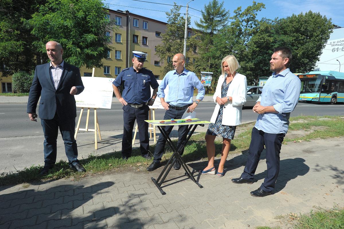 Kameralizacja ulic w Jaworznie  - głosy za i przeciw
