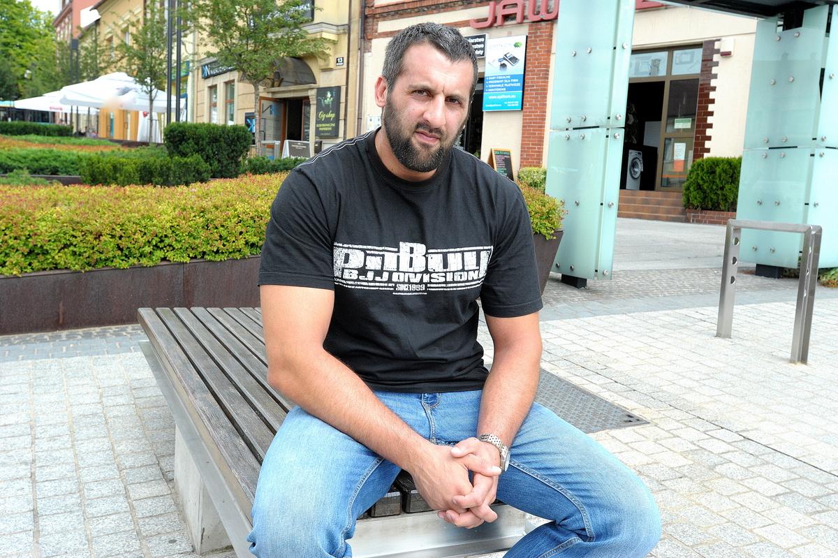 Grzegorz Jabłoński z czarnym pasem w Brazylijskim Jiu -Jitsu