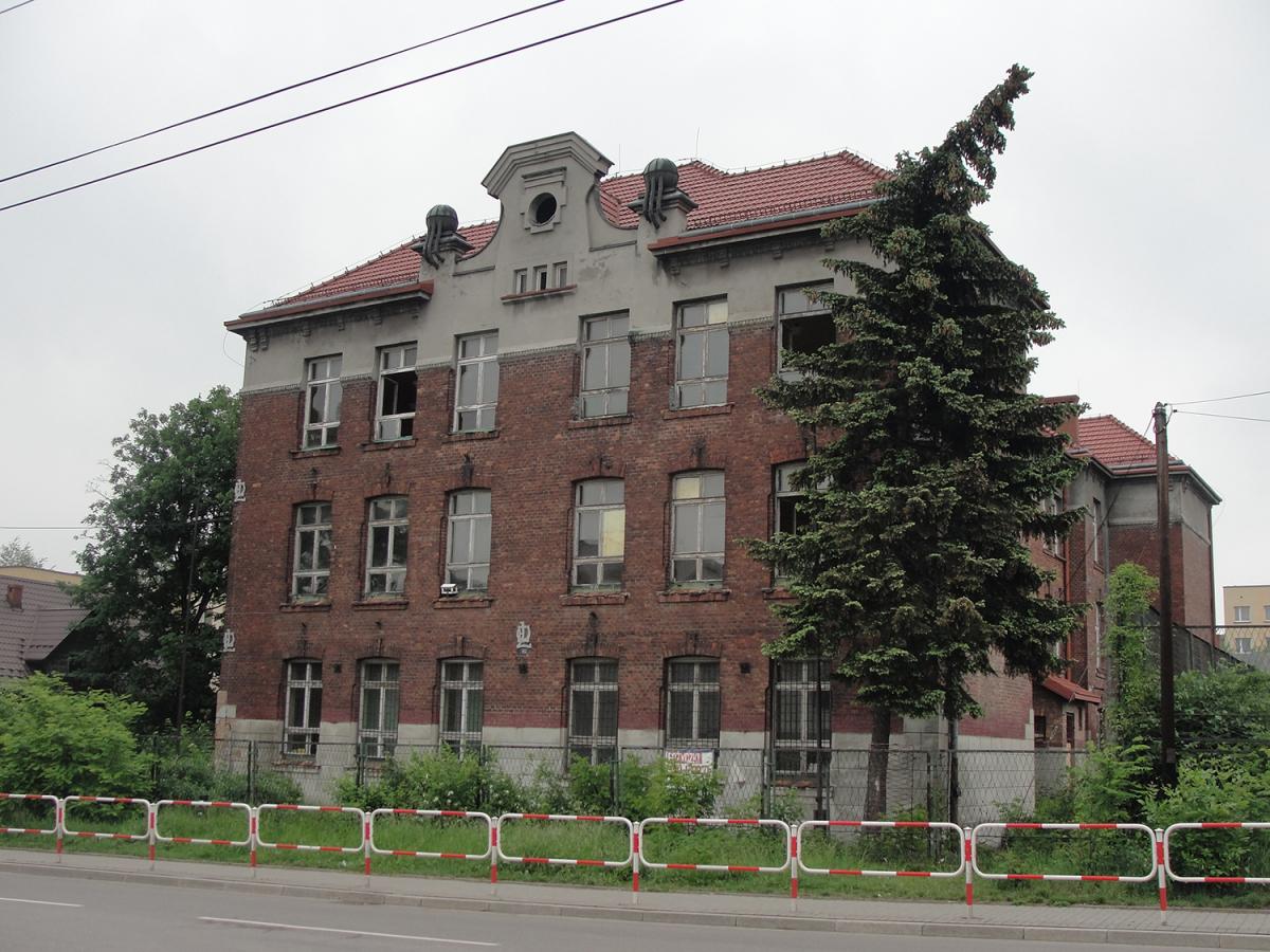 Dawna szkoła nr 6 na Pechniku