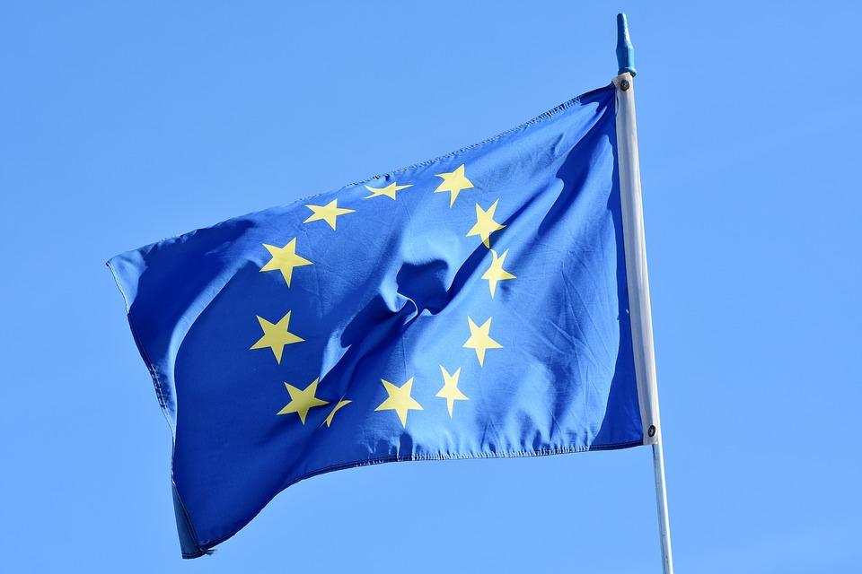 Mniej pieniędzy z Unii przez rządy PiSu